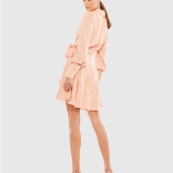 IEENA FOR MAC DUGGAL 70135 
Short Wrap Dress - Picture 3 of 6